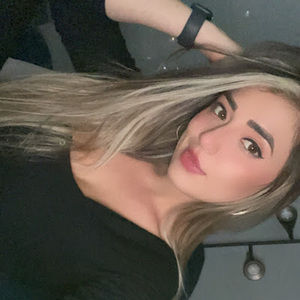 Meet your Posher, Paula andrea